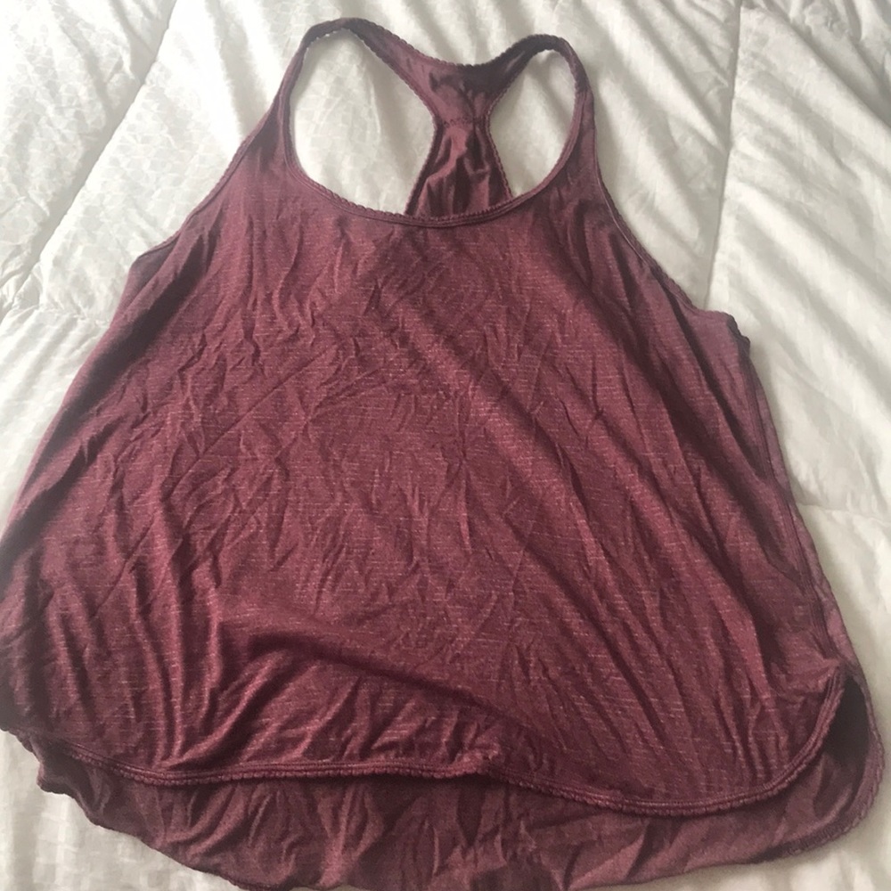 Lululemon tank!